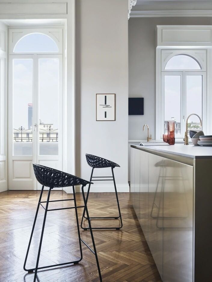 Smatrik Bar Stool by Kartell Furniture Stool Smatrik Bar Stool by Kartell Furniture Stool